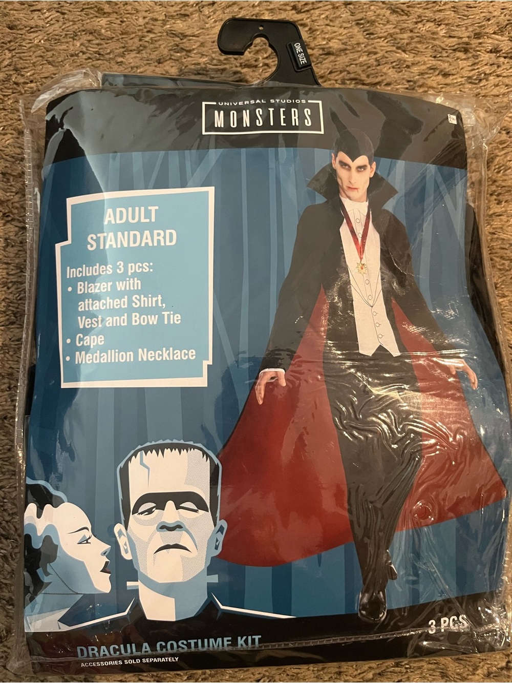 🆕  Men’s Monsters Dracula Costume - Black & Red Cape